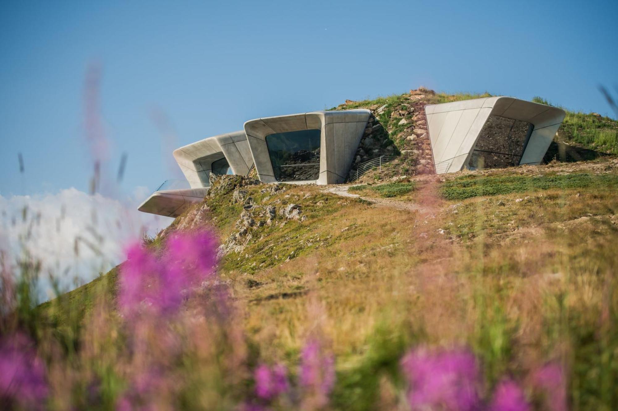Ferien & Wellnesshotel Windschar Brunico Exterior foto